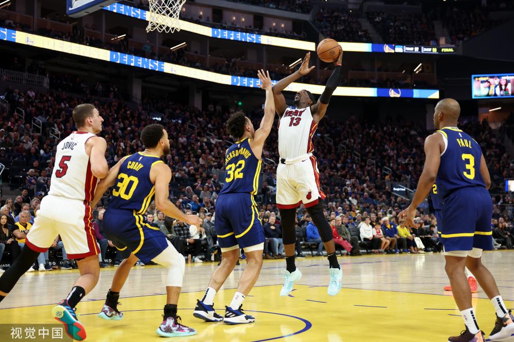 他仍保持了 他仍保持了