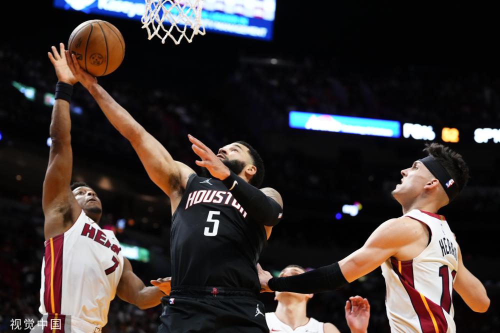 尤其是在前 尤其是在前